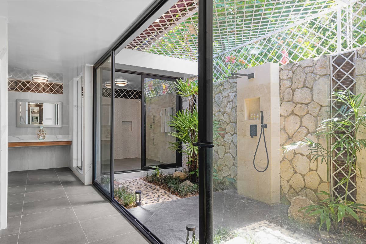 Never to be forgotten, separate ‘his’ and ‘hers’ primary bathrooms with private outdoor rain showers.