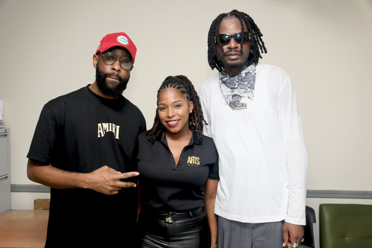 Govana, headliner for the sixth staging of the Livewire Concert series, shares a moment with event planner, Carlton Davey (right) of Yung Kingz Entertainment, and producer Angiel Myers, CEO of Arts Chic Agency.