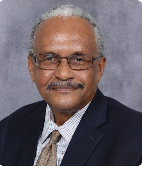 Chairman of the Jamaica Civil Aviation Authority Major General (Ret’d) Stewart Saunders.
