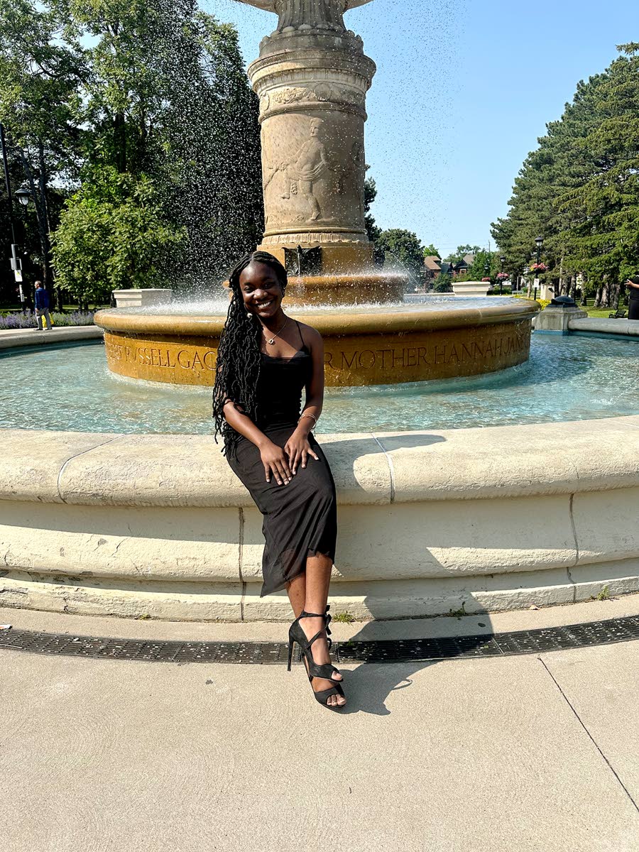 Daina Mckenzie,  Mohawk College