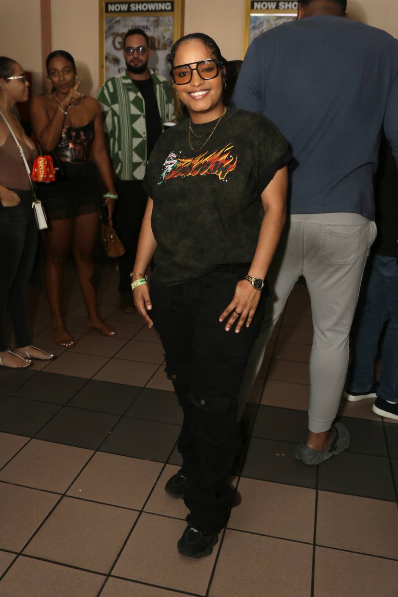 We spotted Chantele ‘DJ Nova’ Roye, keeping it cool and sweet.