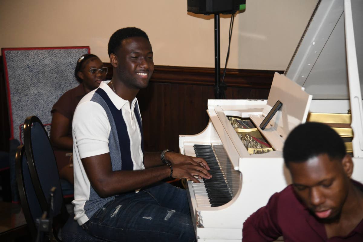 Evad Campbell on piano. 