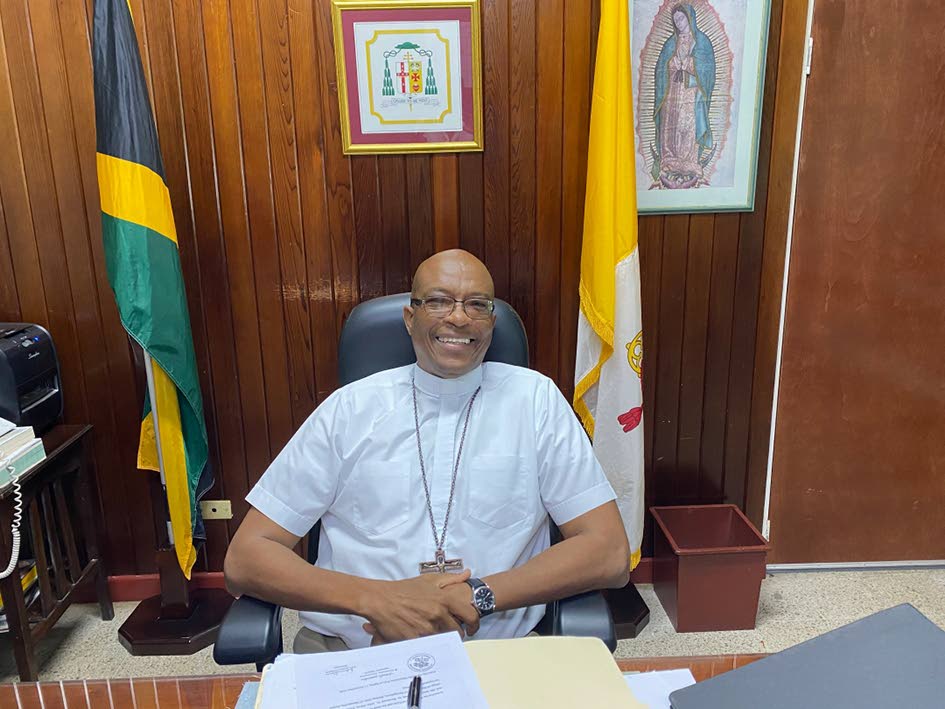 
Archbishop Kenneth Richards