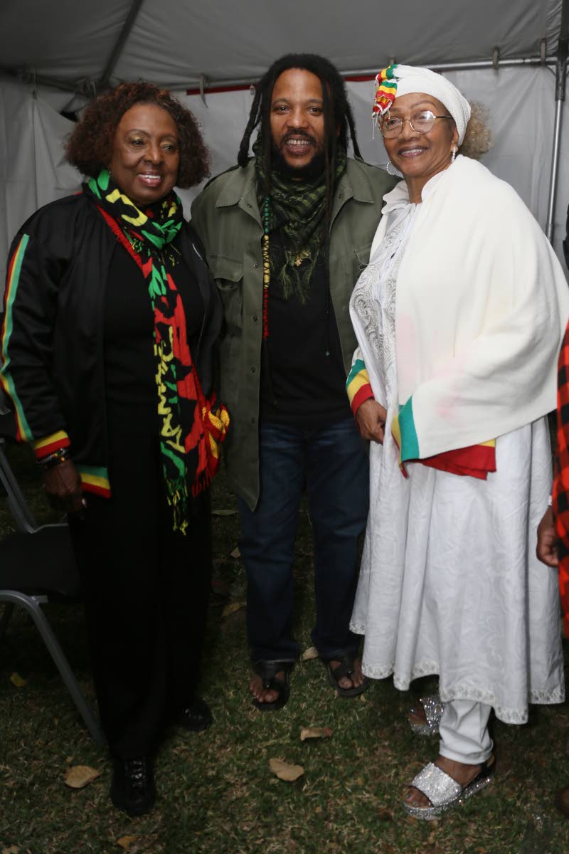 Stephen Marley is joined by Minister of Culture, Gender, Entertainment and Sport Olivia Grange (left) and the Queen of Reggae Marcia Griffiths.