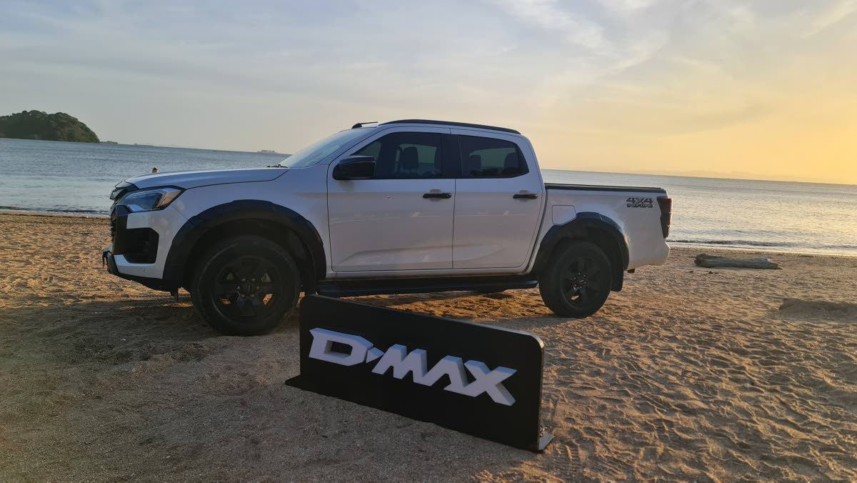 Sculpted for both aerodynamics and aggression, the latest D-Max redesign balances its rugged utility with a contemporary aesthetic that stands out on the Jamaican landscape.