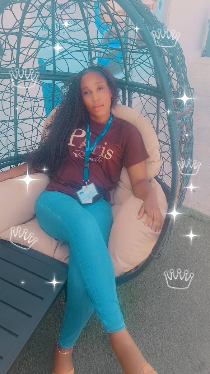 Nickeisha Black before she was diagnosed with stage 3 colorectal cancer.