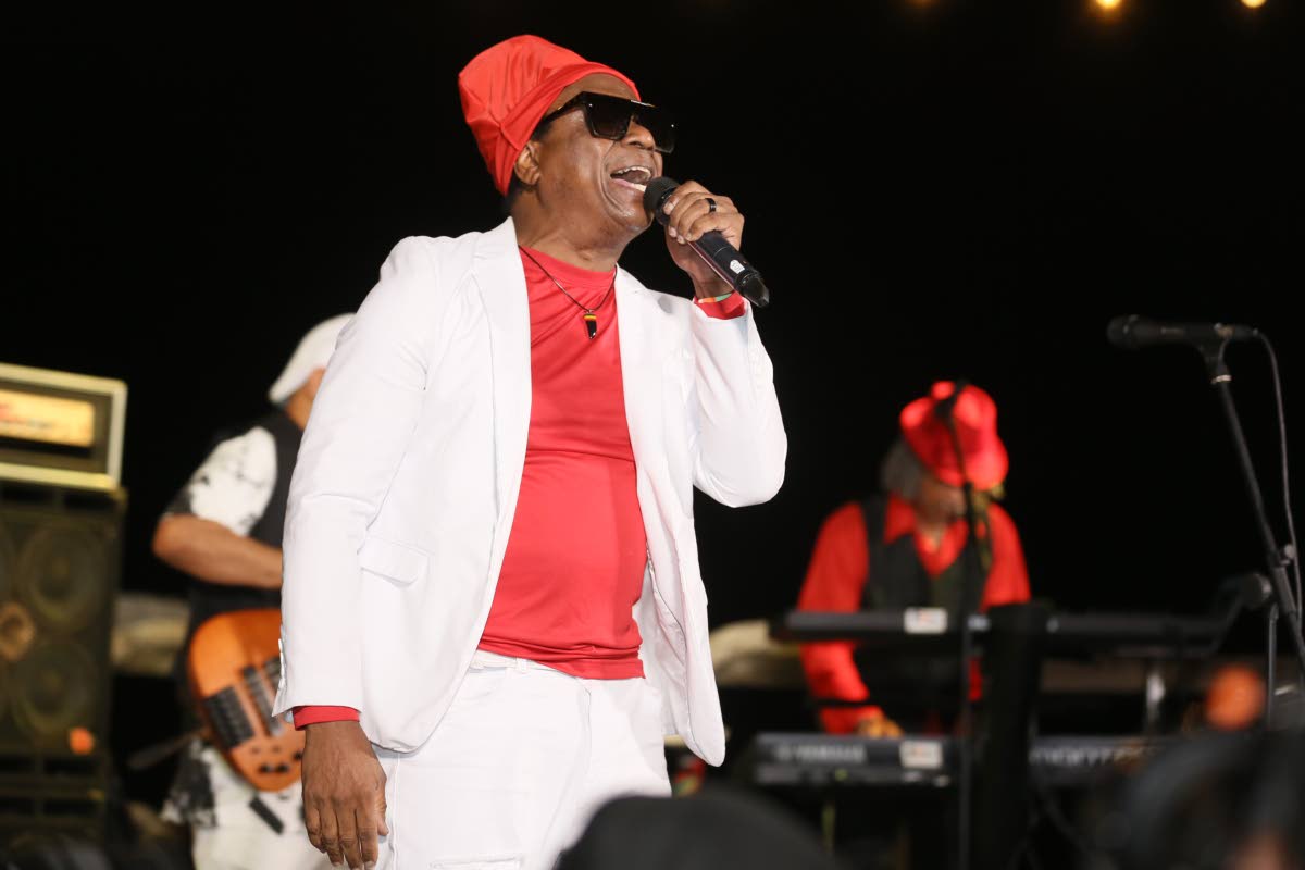 Third World lead vocalist, AJ Brown. 