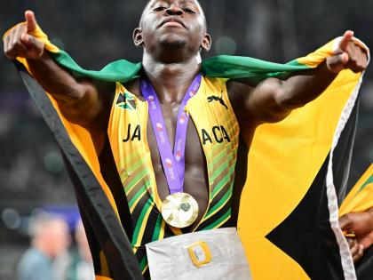 Oblique Seville of Jamaica, world champion in the men’s 100m. 