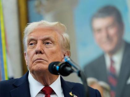 President Donald Trump speaks in the Oval Office of the White House, Tuesday, September 30, 2025, in Washington. (AP Photo/Alex Brandon)