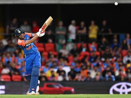 India’s Shubman Gill bats during yesterday’s T20 cricket international between India and Australia in Carrara, Australia.