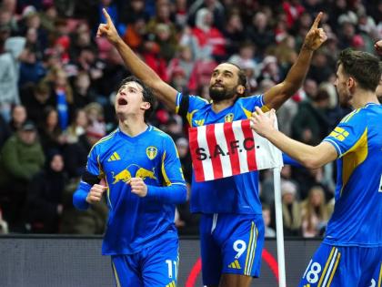 Leeds United’s Dominic Calvert-Lewin (centre) celebrates scoring his side’s first goal of the game during the English Premier League match in Sunderland, England, yesterday.