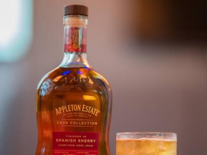 Sherry and ginger ale delivers a crisp, refreshing sip.