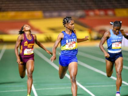 Abigail Campbell (centre) of Hydel High School wins last year’s Class One Girls 400m final in 53.03 seconds ahead of Abrina Wright (left) of Holmwood Technical and Edwin Allen High’s Kellyann Carr  at last year’s ISSA/Grace Kennedy Boys and Girls’ 