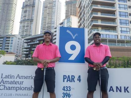 Jamaica’s Zandra Roye (left) and O’shae Haye pose on the No. 9 tee during a practice round ahead of the 2024 Latin America Amateur Championship at the Santa María Golf Club in Panamá on January 17 of that year.
