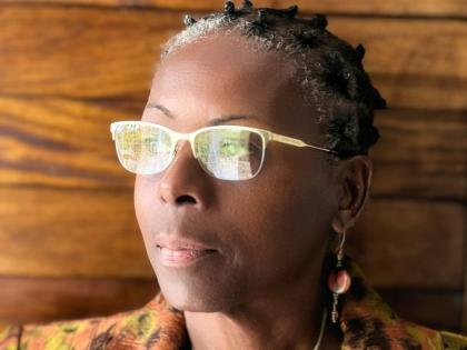 Dr Sharon E. McKenzie.