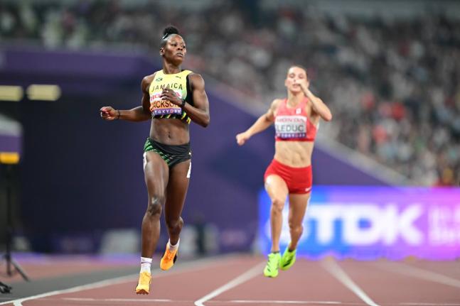 Shericka Jackson is the picture of control as she wis her women's 200-metre heat to advance to the semifinals of the World Athletics Championships inside the Japan National Stadium
