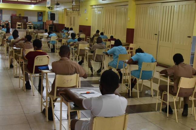 Ronald Thwaites writes:  It is unforgivable that parliament has failed to initiate this consideration over the four years since the Patterson Report has been available. 