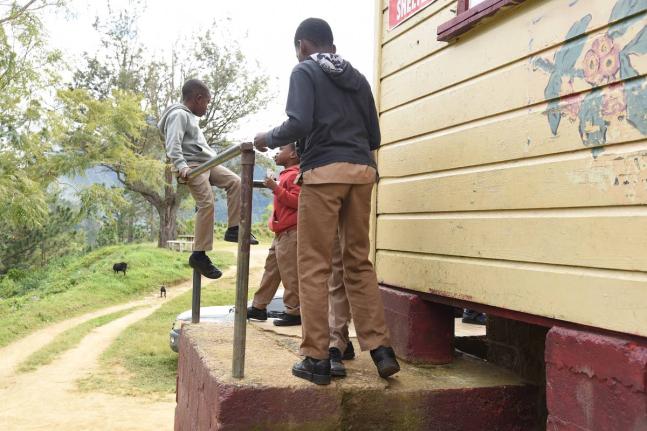 Students at the Penlyne Castle Primary School in St Thomas.