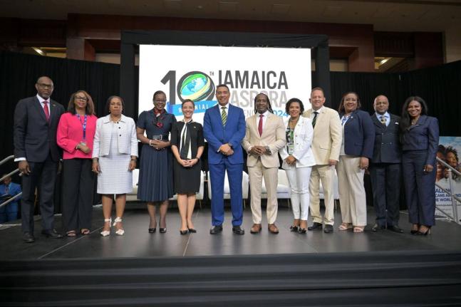 Prime Minister Dr Andrew Holness (centre), is joined by Foreign Minister, Kamina Johnson Smith (5th left); Minister of State Alando Terrelonge (7th left); Head of Jamaica’s Foreign Service and Permanent Secretary, Ambassador Sheila Sealy Monteith (4th l